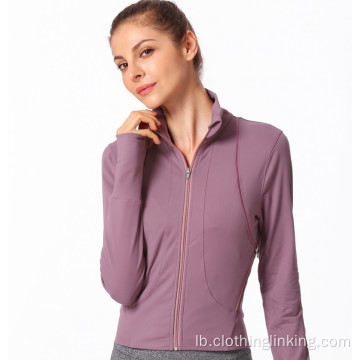 Yoga Jacket fir Frae laang Hülsen